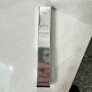 DIOR show brow styler